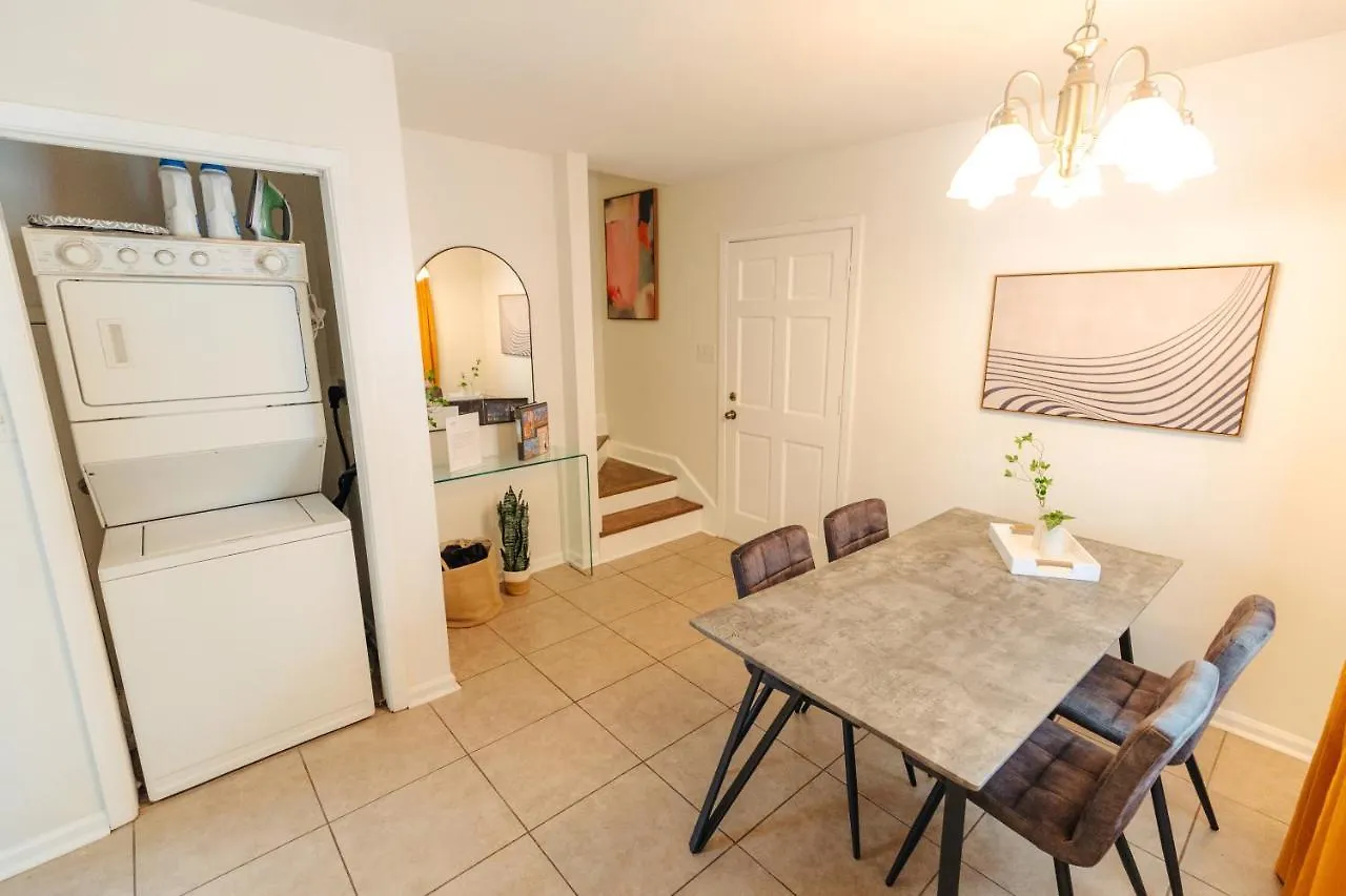 Centrally Located 2Br Overton Square Unit 1 Fast Wifi Free Parking Yes Pets Memphis Apartamento
