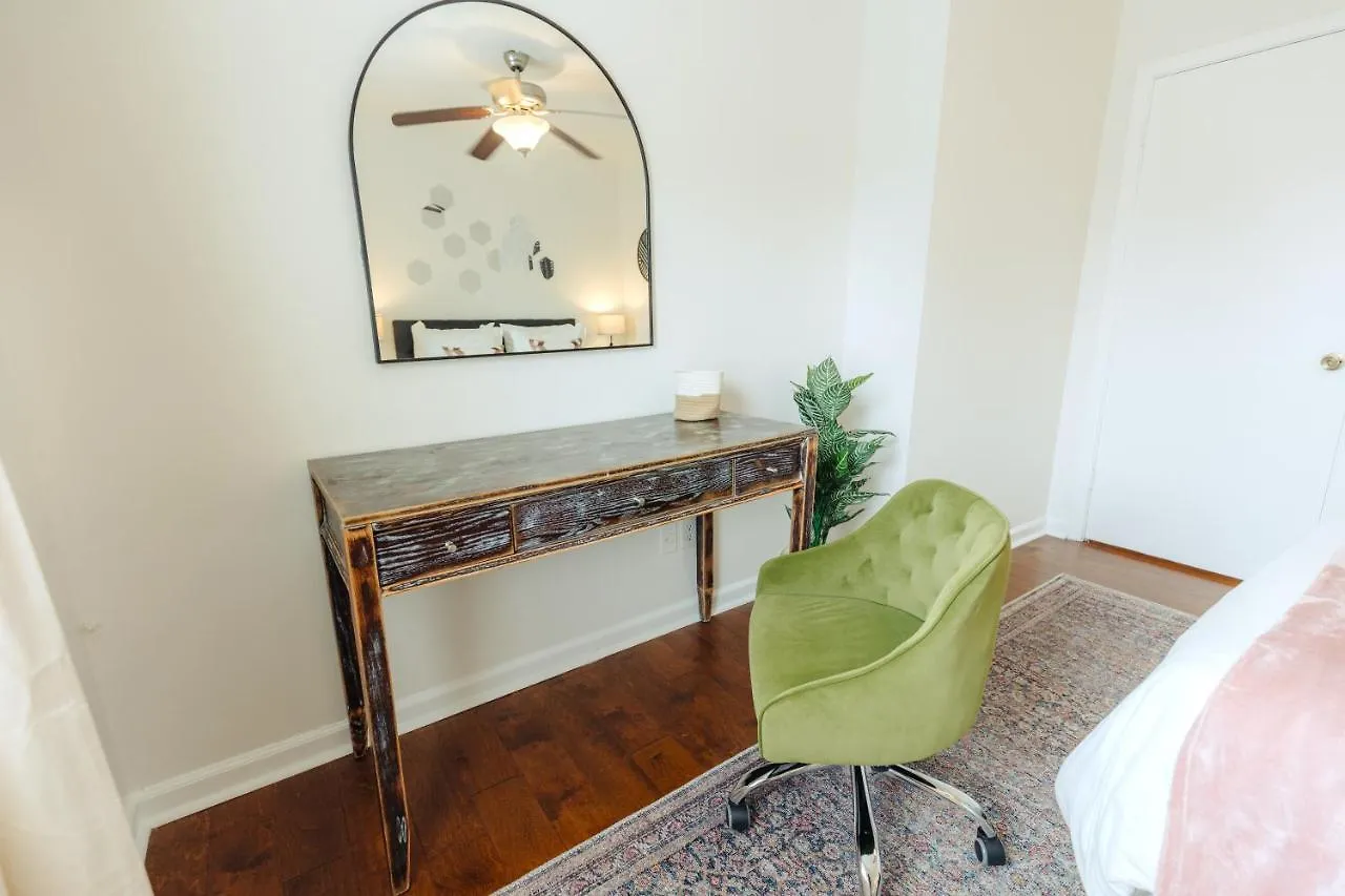 Apartamento Centrally Located 2Br Overton Square Unit 1 Fast Wifi Free Parking Yes Pets Memphis Estados Unidos