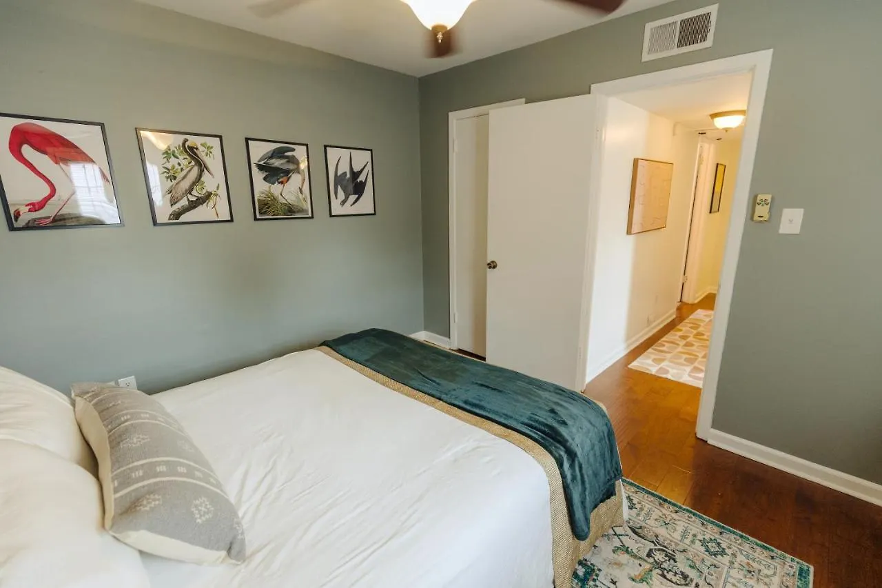 Centrally Located 2Br Overton Square Unit 1 Fast Wifi Free Parking Yes Pets Memphis Apartamento