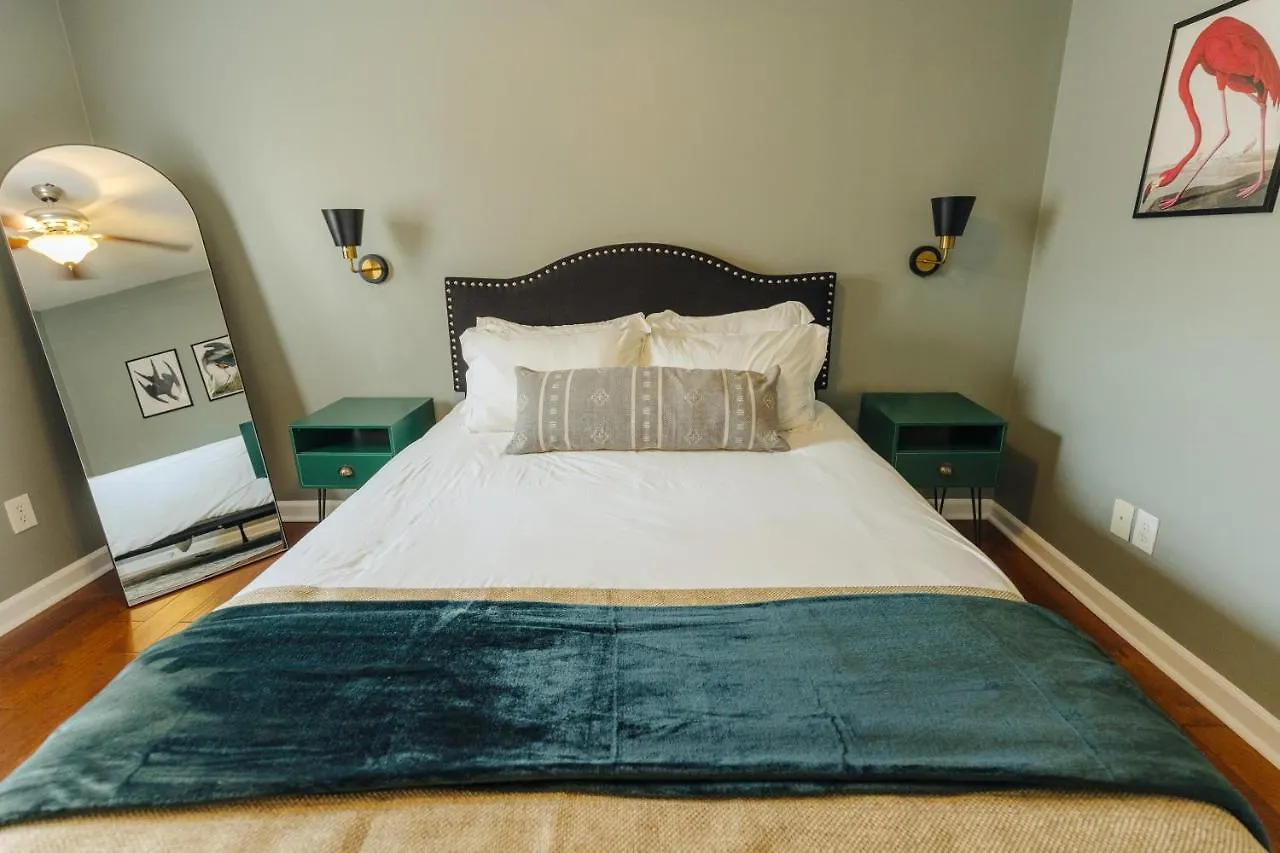Centrally Located 2Br Overton Square Unit 1 Fast Wifi Free Parking Yes Pets Memphis