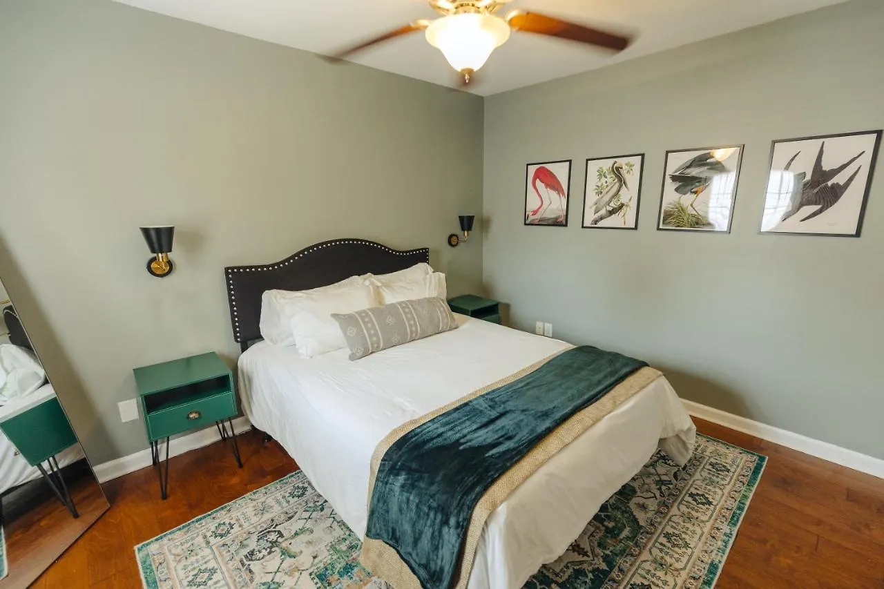 Lägenhet Centrally Located 2Br Overton Square Unit 1 Fast Wifi Free Parking Yes Pets Memphis USA